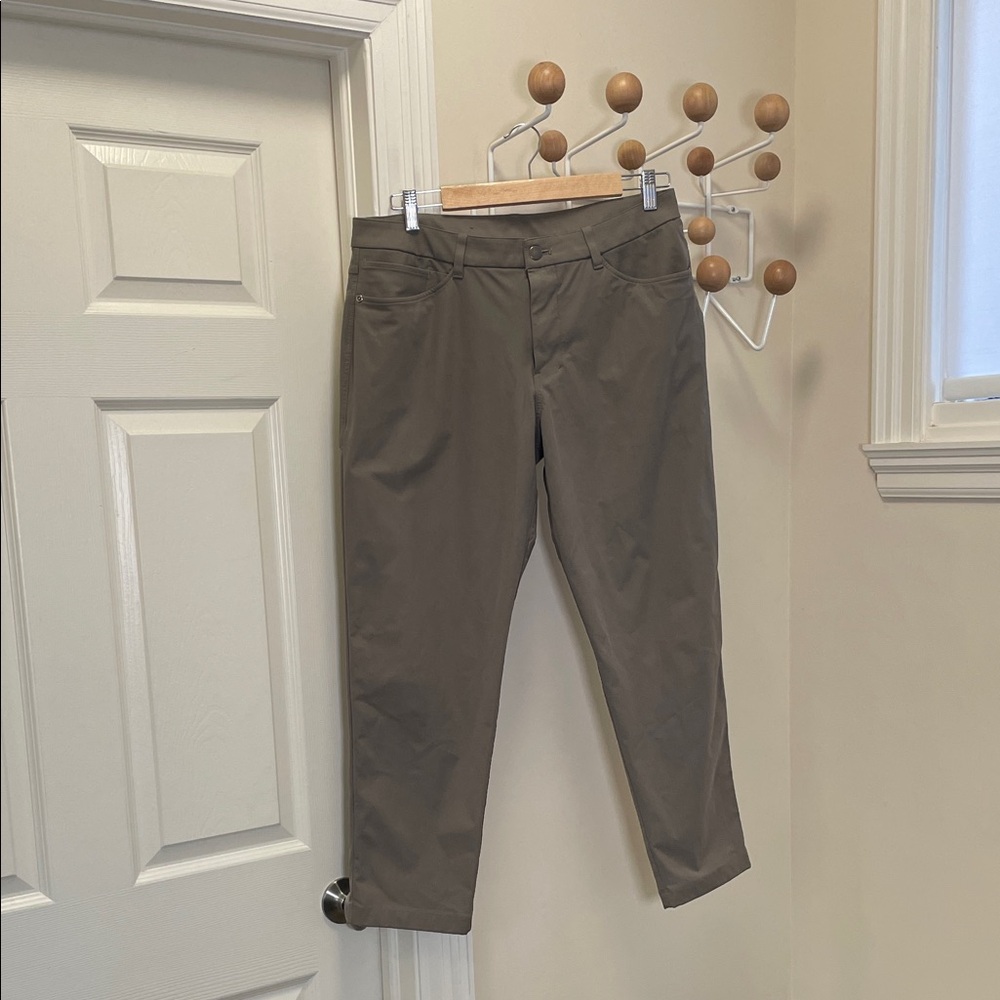 Lululemon - Classic ABC Commison Pants - Brown - 33
